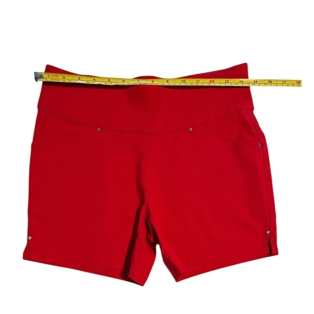 INC International Concepts Red Pull On Shorts Womens Size 2‎ Stud Detail Stretch - Picture 3 of 9